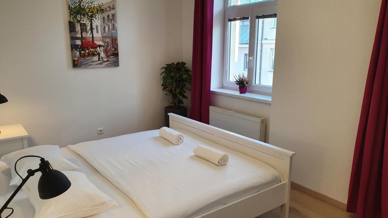 Le Monde Apartment Bratislava - Amazing 5Bdr In Downtown Exterior foto